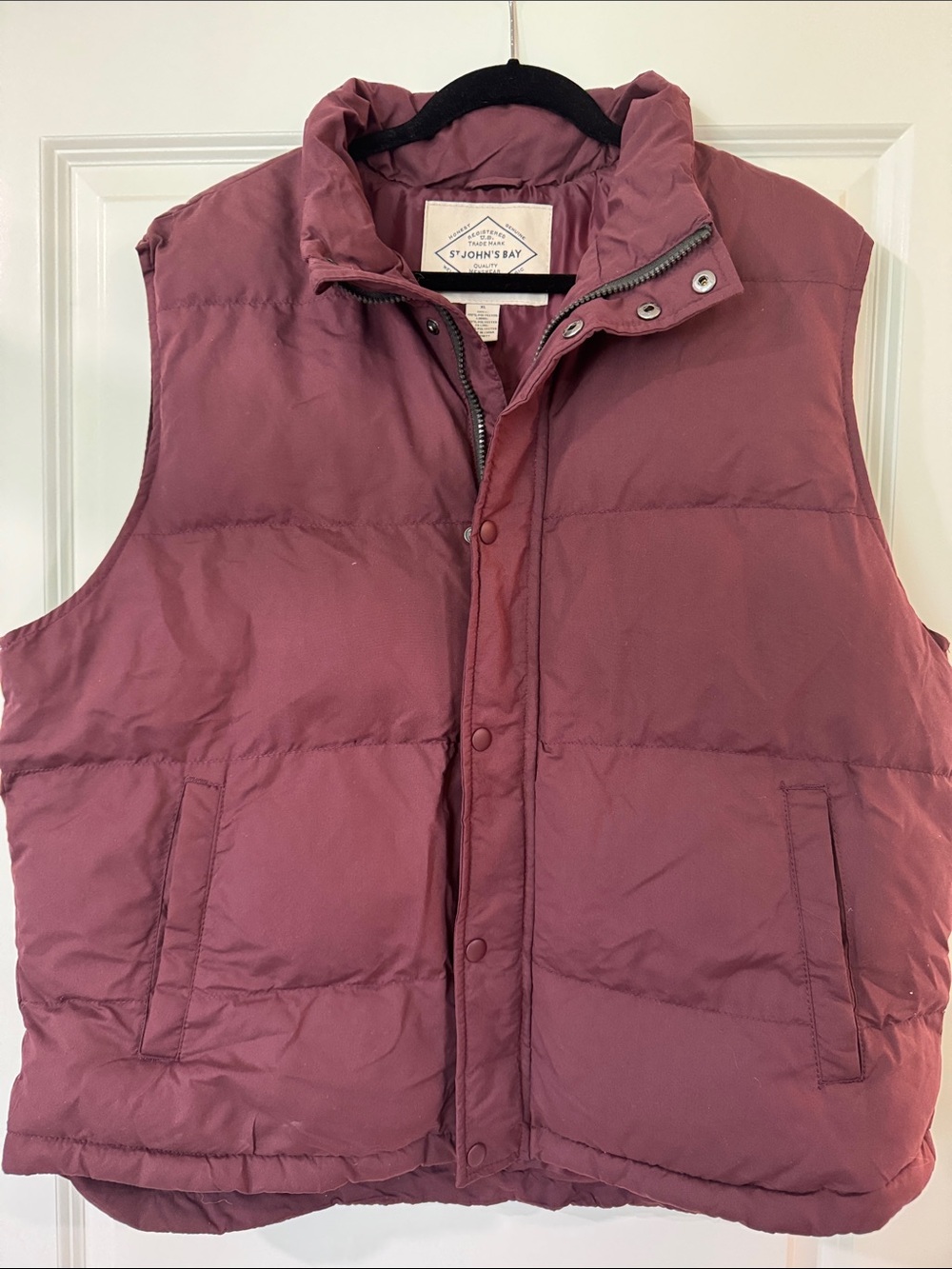 St. John's Bay Men's Quilted Puffer Vest - Maroon